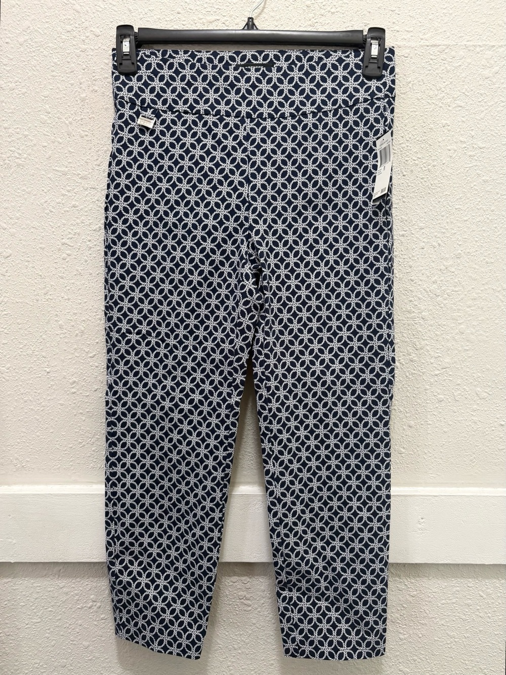 Premise Navy and White Bengaline Pull On Pants NWT Petite Small
